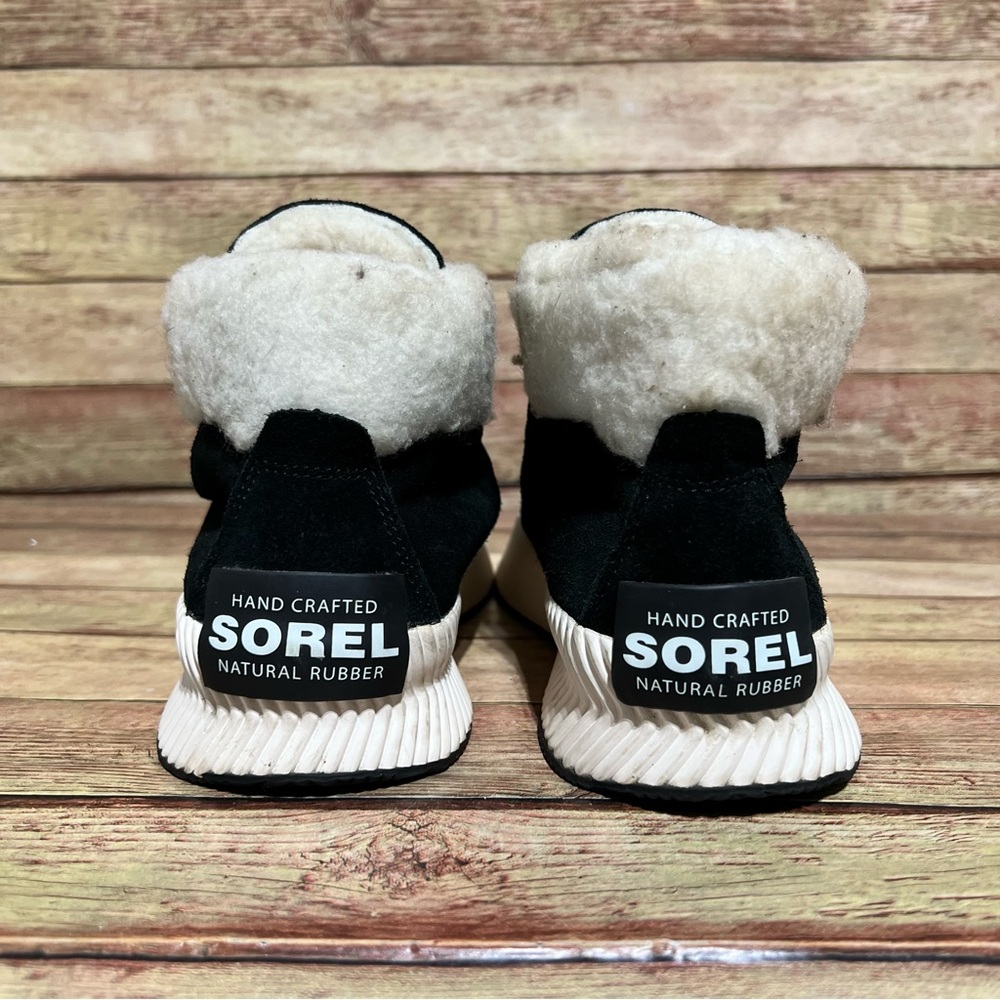 Sorel Out N About lll Conquest Ankle Boots - Picture 8 of 9